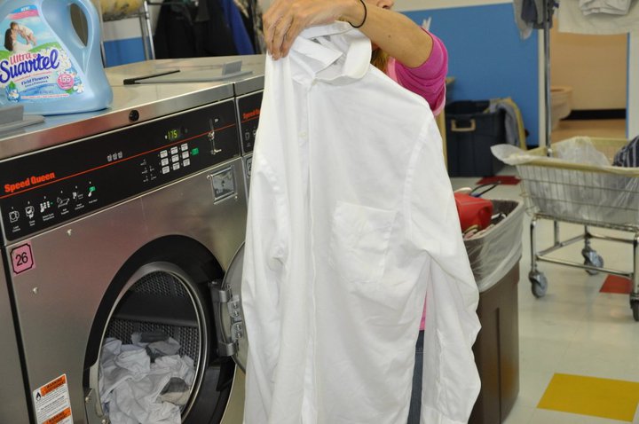 Reliable Uniform Laundry Services for Madison Businesses by Splash ‘Em Out